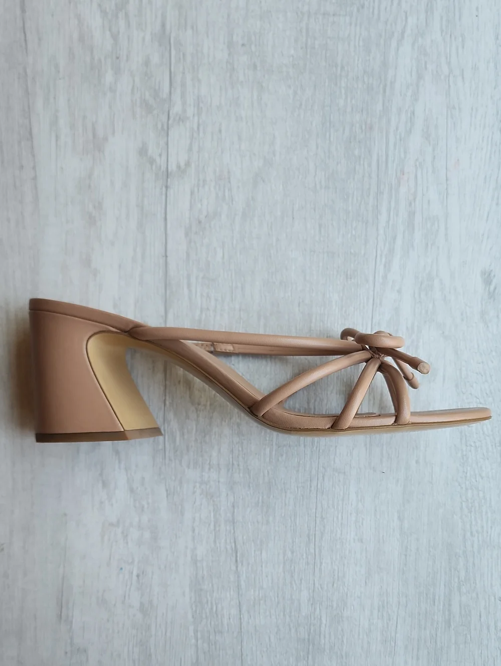 Everlane The Bow Heel Nwot